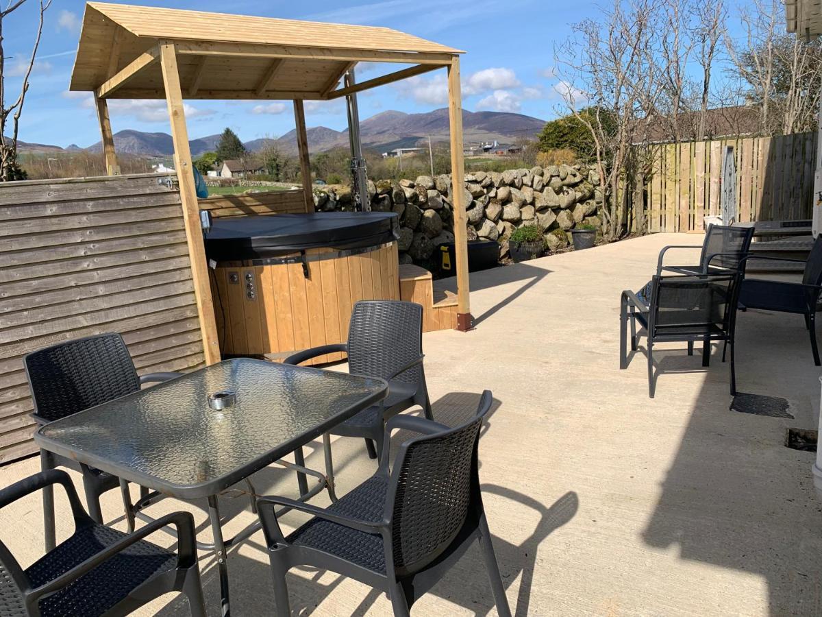 Moneydarragh Cottage With Uninterrupted Mountain And Sea Views- Hot Tub Available For Hire Annalong Dış mekan fotoğraf